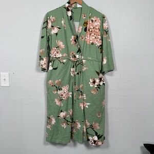 Gownies Floral Maternity/recovery Robe, Pockets, Excellent Condition!
